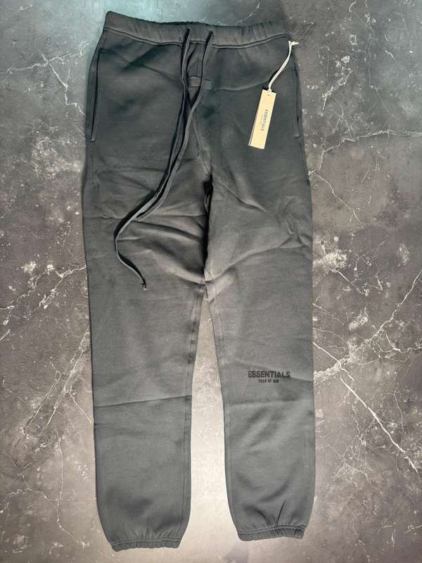 Essentials Stretch Limo Sweatpant SS22 - 1