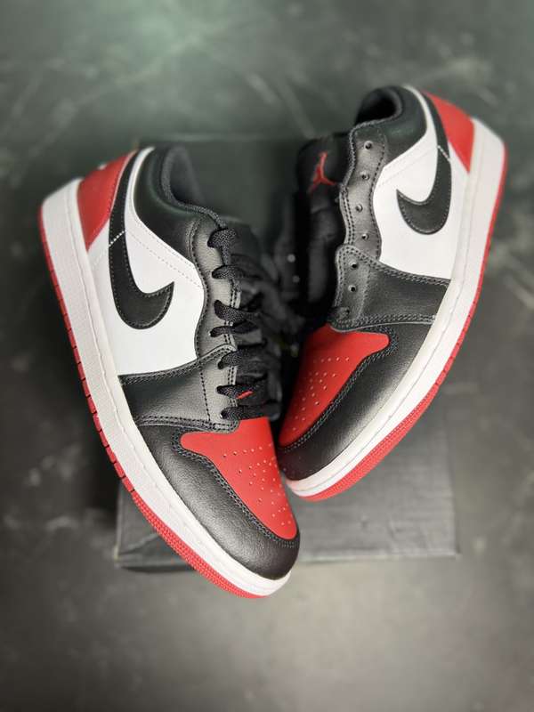 Jordan 1 Low Bred Toe 2.0 - 1