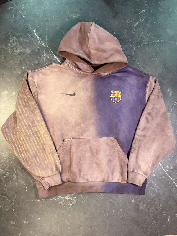 Cactus Jack Barcelona Crest Dye Hoodie - 1