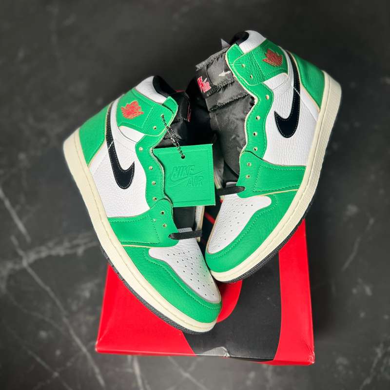 Jordan 1 High Lucky Green - 1