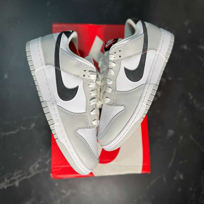 Dunk Low Lottery Grey
