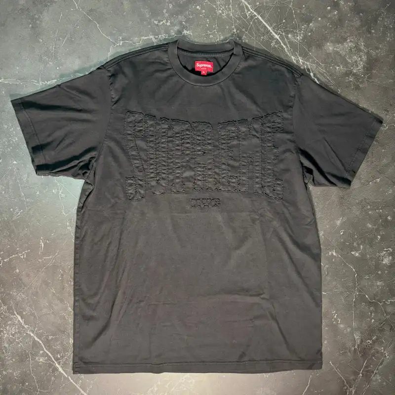 Supreme Cutout Logo S/S Top Black