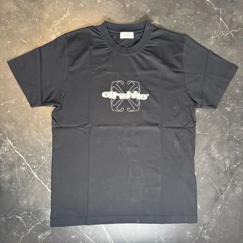 Off-White Flock Arrow Black Tee - 1