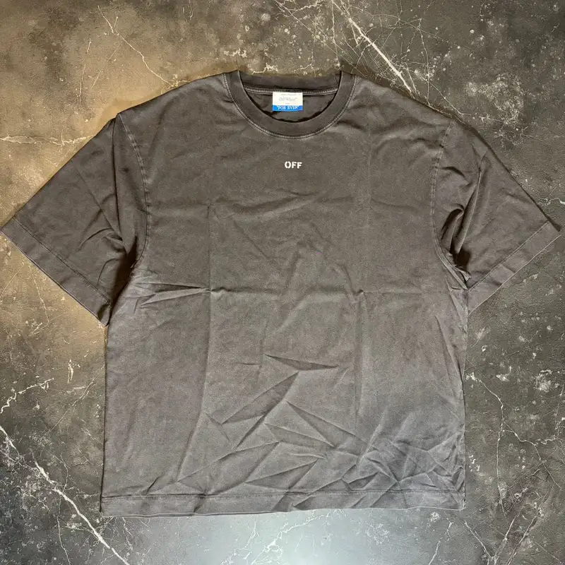Off-White Matthew Black Grey Tee 2