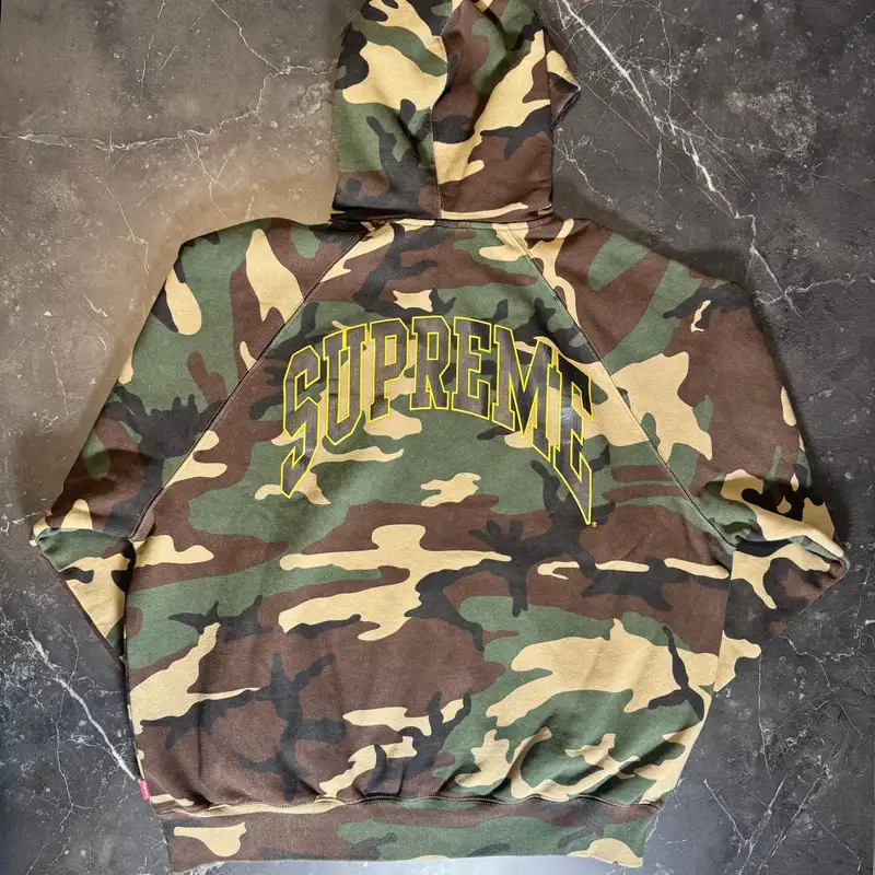 Supreme Cracked Raglan Zip Up Camo 2