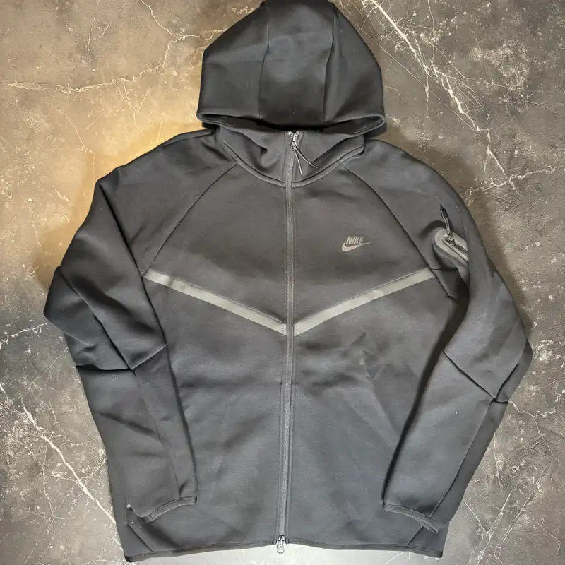 Nike Tech Fleece Black Zip Up