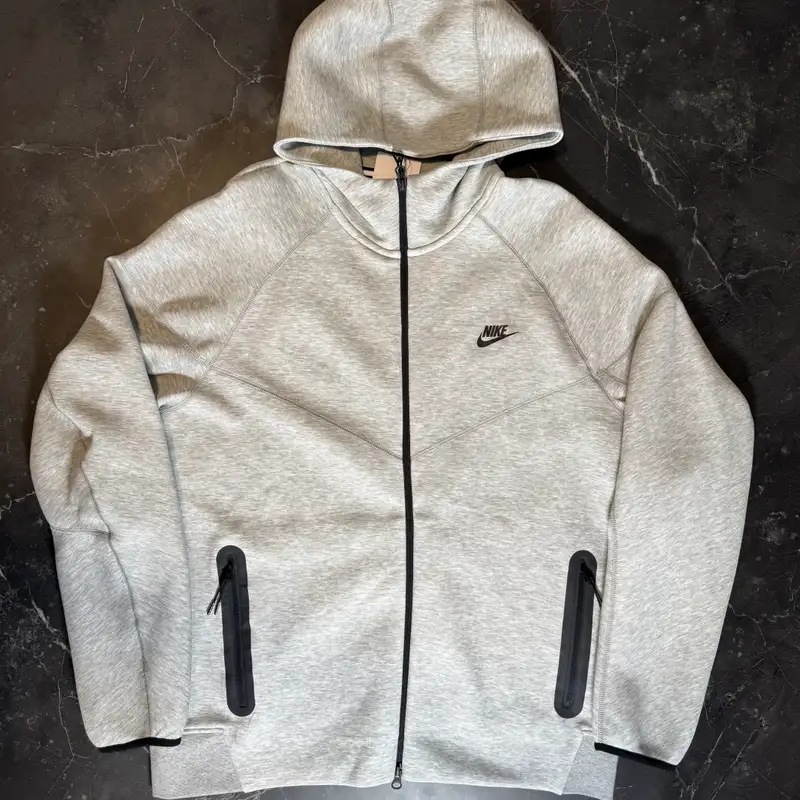 Nike Tech Fleece Grey Zip Up