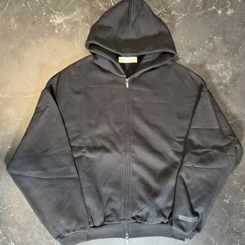 Essentials Embossed 90s Zip-Up Vintage Black - 1