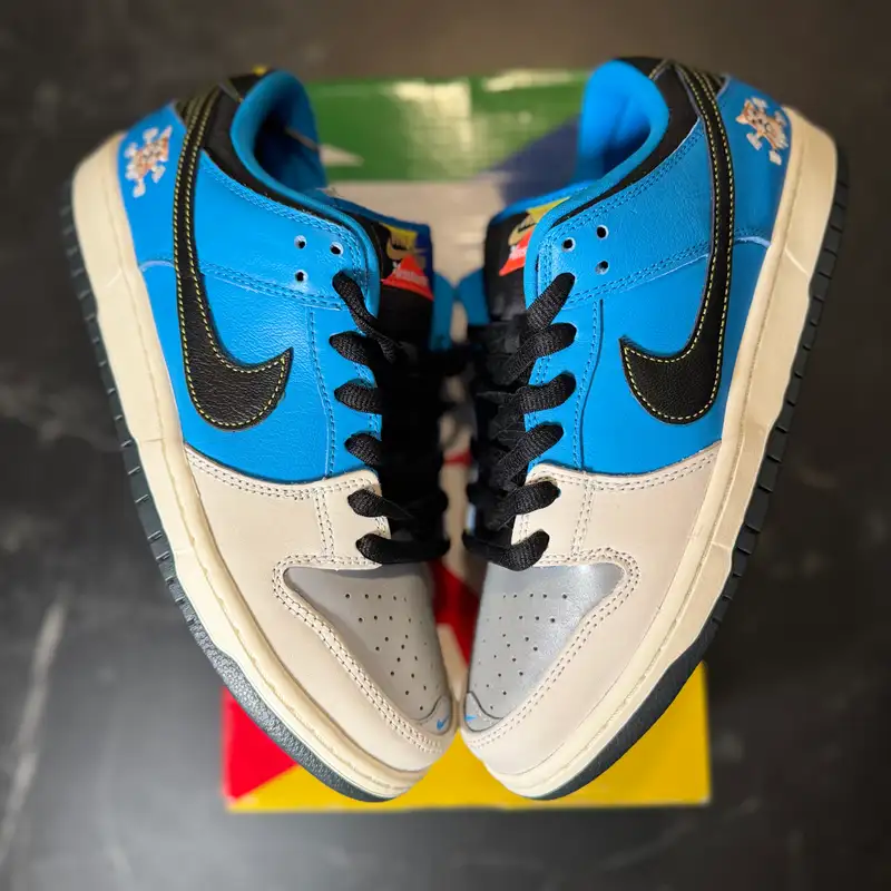 Dunk Low SB Instant - 1